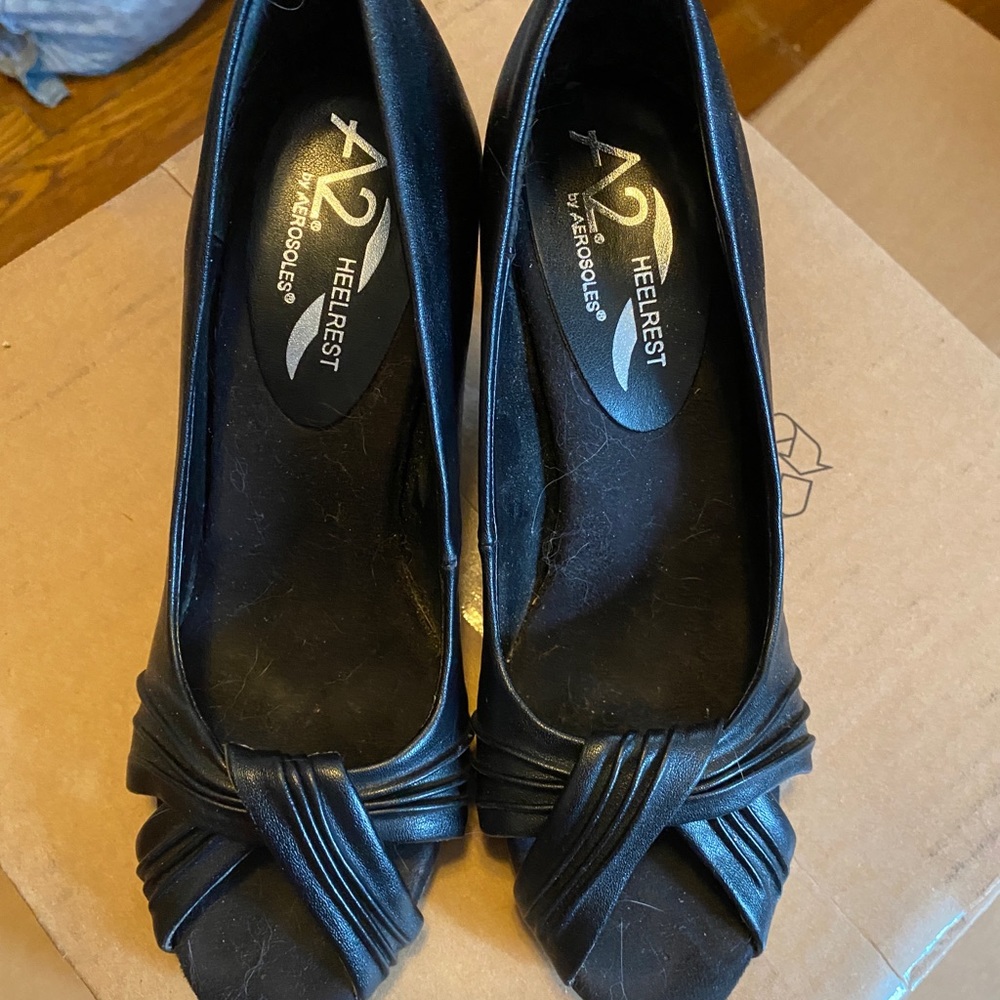 Aerosoles A2 black pumps, great condition